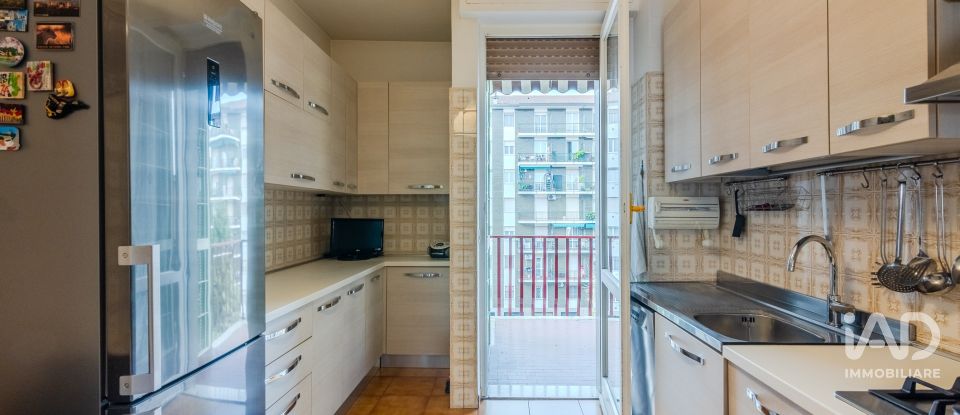 Three-room apartment of 110 m² in Milano (20127)