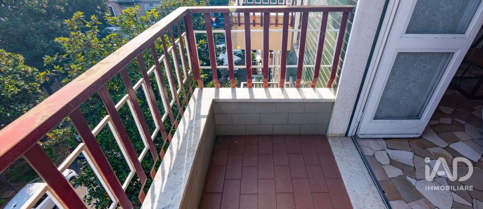 Three-room apartment of 110 m² in Milano (20127)