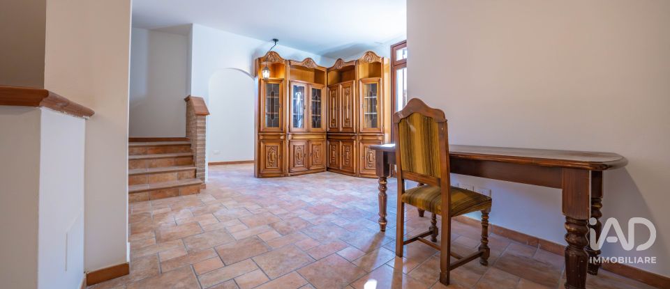 Three-room apartment of 108 m² in San Giovanni in Persiceto (40017)