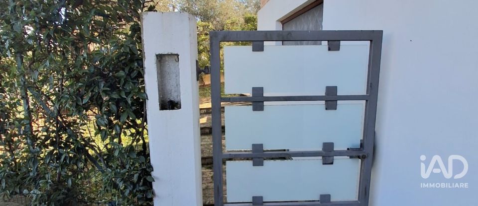 Casa indipendente / Villa 7 locali di 258 m² in Pianella (65019)