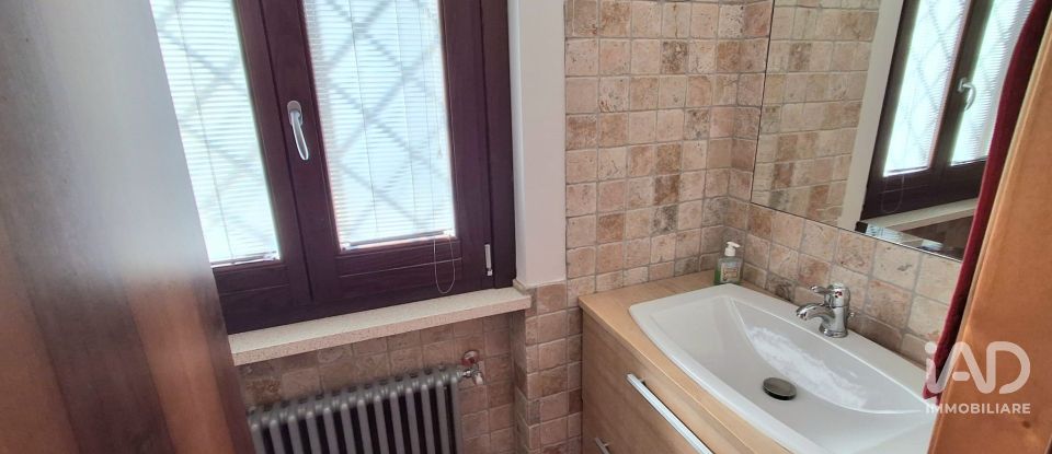 Casa indipendente / Villa 7 locali di 258 m² in Pianella (65019)