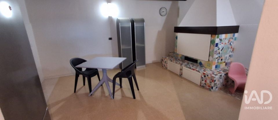 Casa indipendente / Villa 7 locali di 258 m² in Pianella (65019)