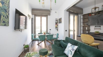 Appartamento 6 locali di 85 m² a Genova (16134)