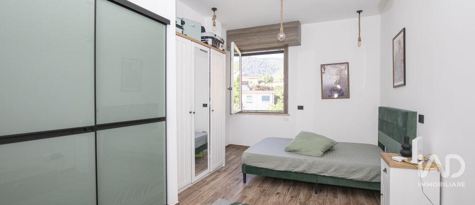 Apartment 6 rooms of 85 m² in Genova (16134)