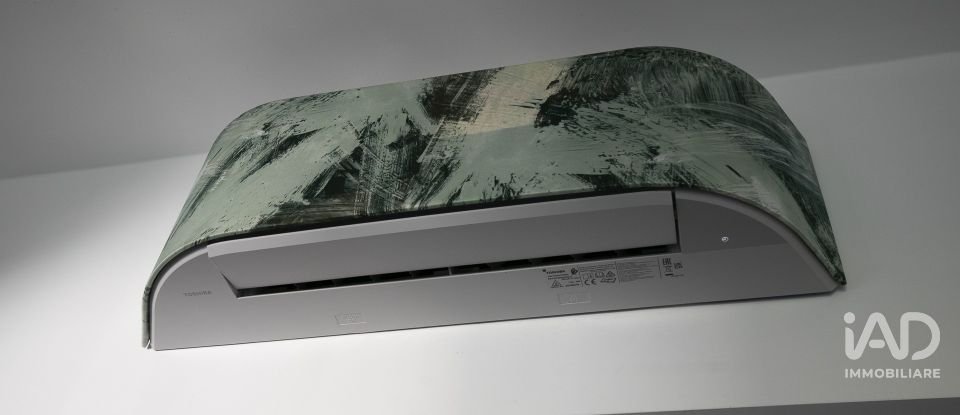 Apartment 6 rooms of 85 m² in Genova (16134)