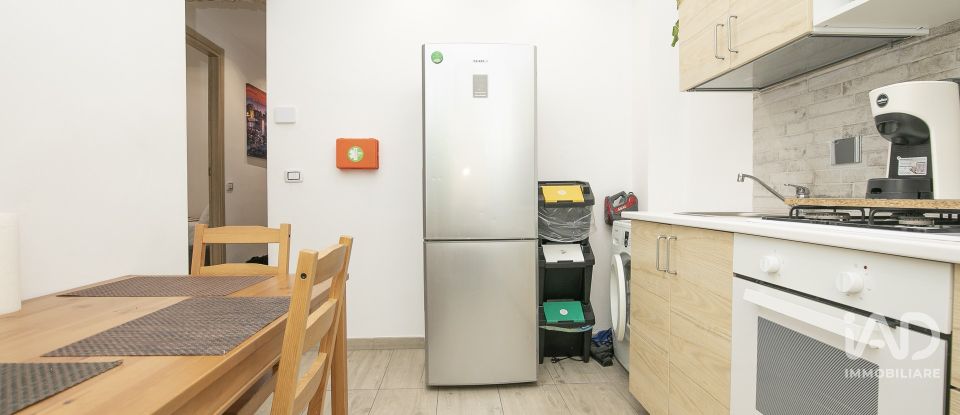 Apartment 7 rooms of 80 m² in Genova (16126)