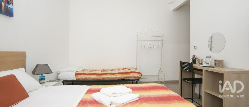 Apartment 7 rooms of 80 m² in Genova (16126)