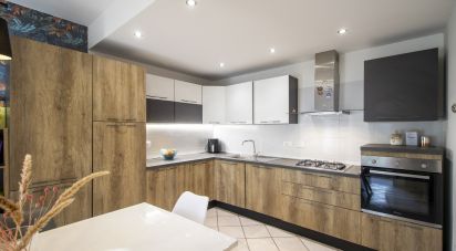 Casa indipendente / Villa 6 locali di 102 m² in Anzio (00042)