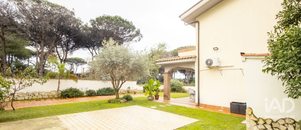 Casa indipendente / Villa 6 locali di 102 m² in Anzio (00042)