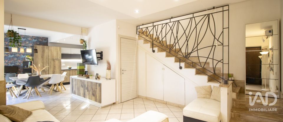 Casa indipendente / Villa 6 locali di 102 m² in Anzio (00042)