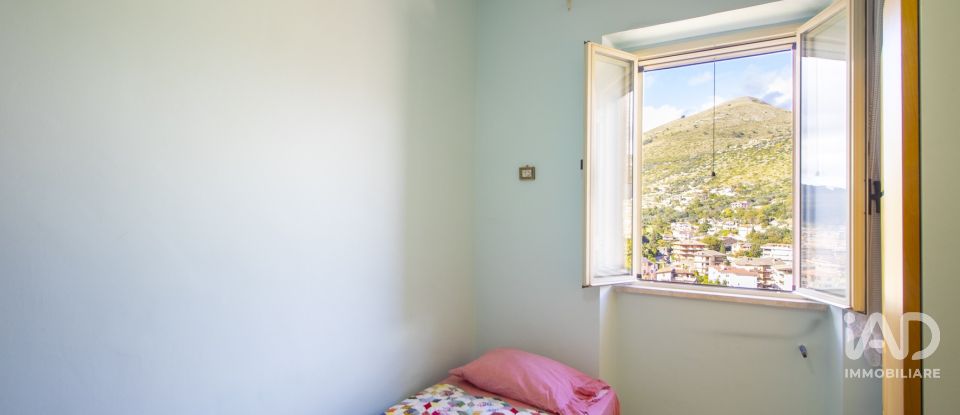 Appartamento 8 locali di 121 m² a Itri (04020)