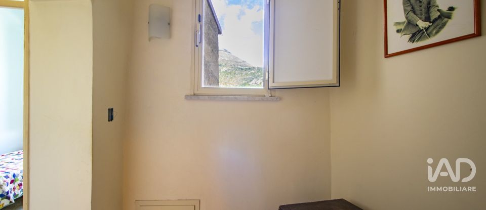 Appartamento 8 locali di 121 m² a Itri (04020)