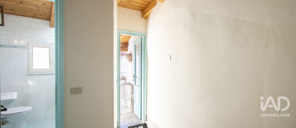 Appartamento 8 locali di 121 m² a Itri (04020)