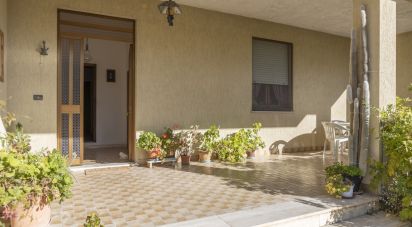 Casa indipendente 5 locali di 223 m² in Montecosaro (62010)