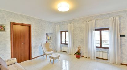 Three-room apartment of 81 m² in Meda (20821)