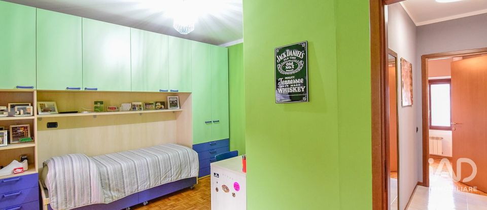 Three-room apartment of 81 m² in Meda (20821)