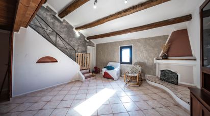 Casa indipendente 5 locali di 420 m² in Argenta (44048)