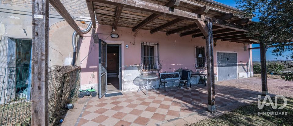Casa indipendente 5 locali di 420 m² in Argenta (44048)