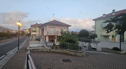 Posto auto di 27 m² in Borghetto Santo Spirito (17052)