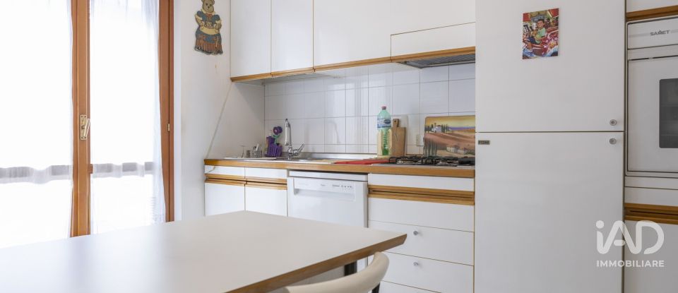 Duplex 4 locali di 160 m² a Ancona (60131)