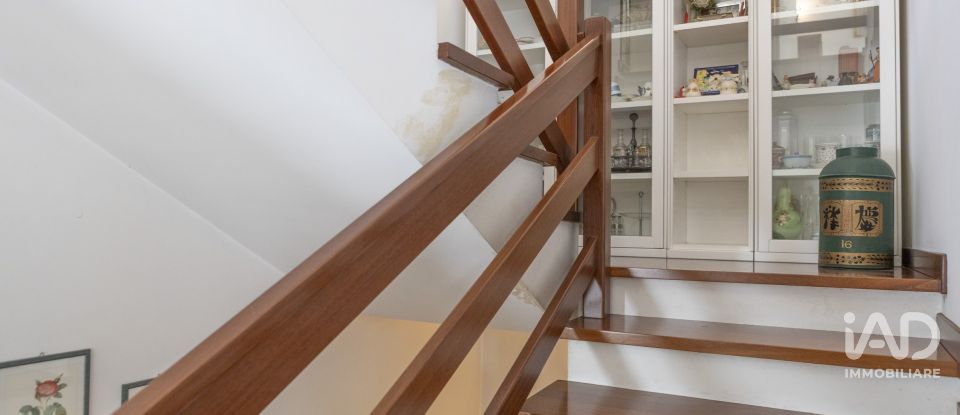 Duplex 4 locali di 160 m² a Ancona (60131)