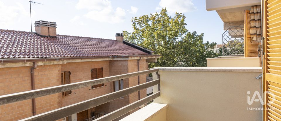 Duplex 4 locali di 160 m² a Ancona (60131)