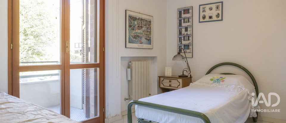 Duplex 4 locali di 160 m² a Ancona (60131)