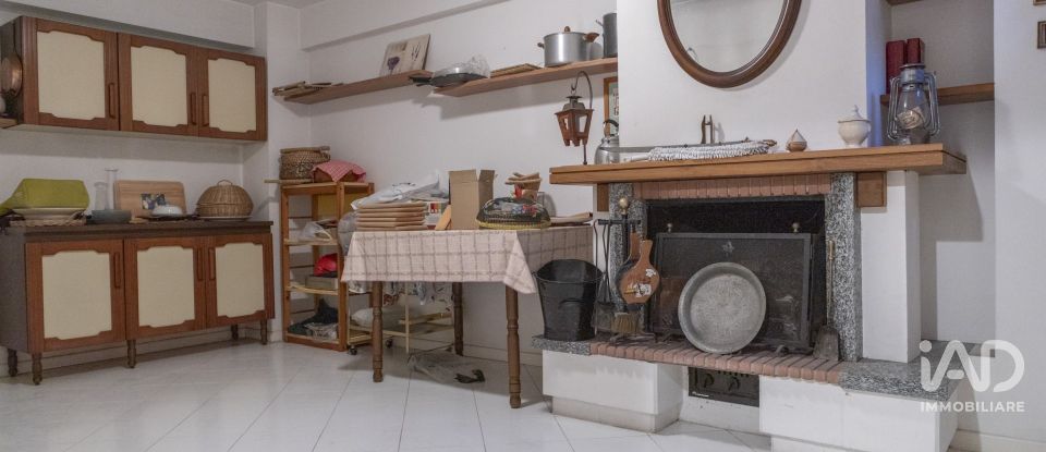 Duplex 4 locali di 160 m² a Ancona (60131)