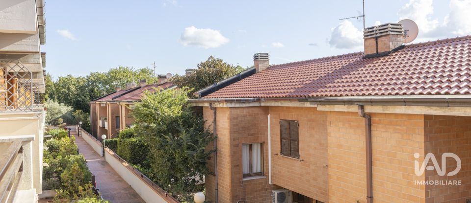 Duplex 4 locali di 160 m² a Ancona (60131)