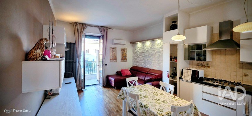 Trilocale di 72 m² a Cologno Monzese (20093)