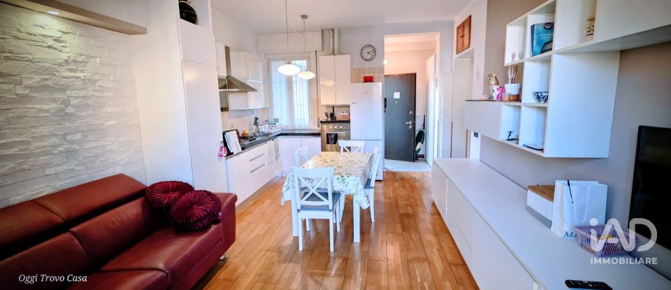 Trilocale di 72 m² a Cologno Monzese (20093)