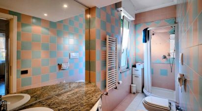 Trilocale di 72 m² a Cologno Monzese (20093)