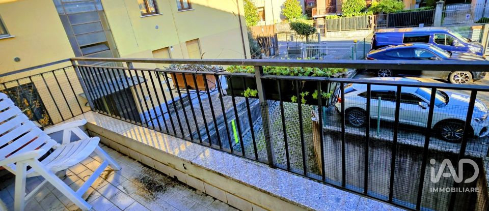 Trilocale di 72 m² a Cologno Monzese (20093)