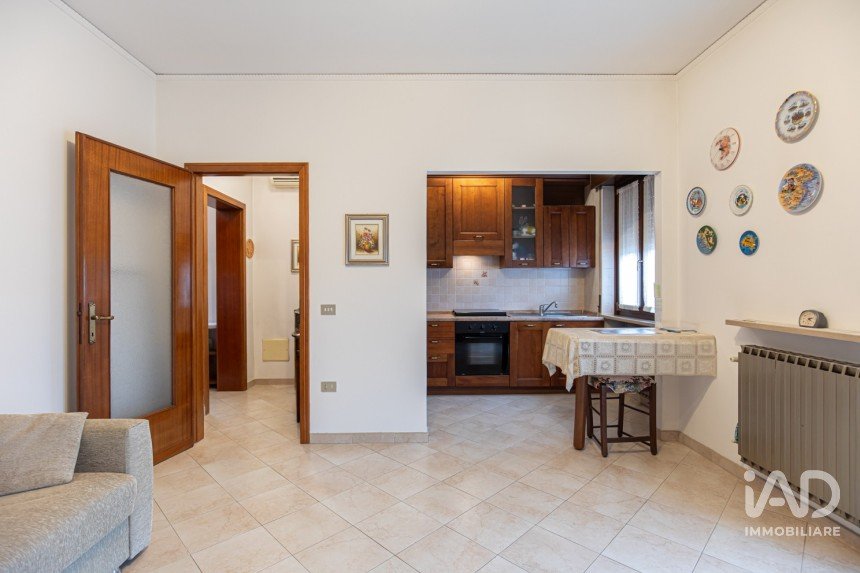 Two-room apartment of 72 m² in Verona (37135)