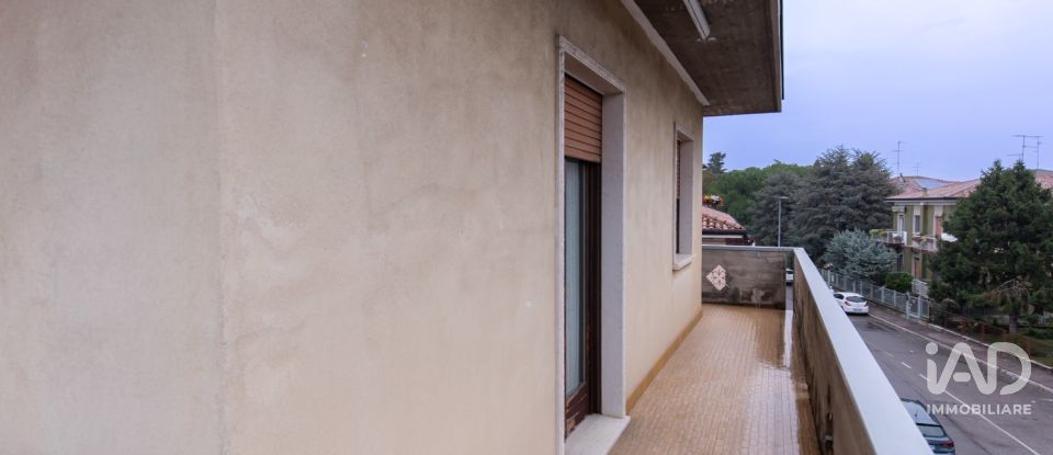 Two-room apartment of 72 m² in Verona (37135)