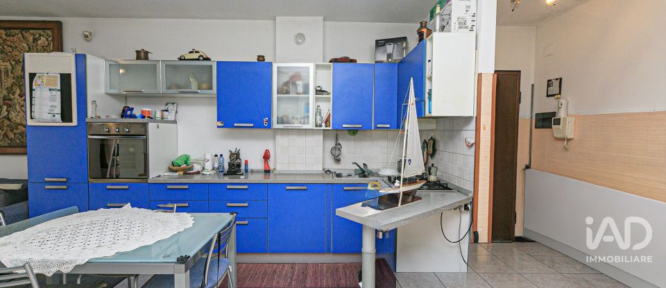 Trilocale di 76 m² a Genova (16151)