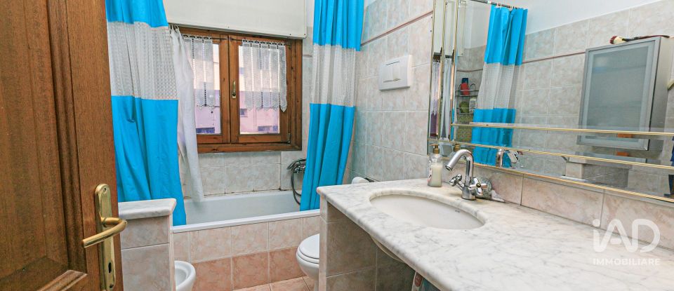 Trilocale di 76 m² a Genova (16151)