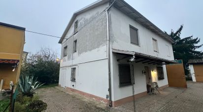 Casa indipendente 5 locali di 153 m² in San Felice sul Panaro (41038)