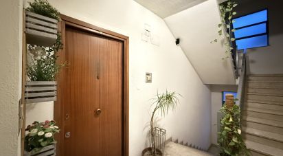 Three-room apartment of 81 m² in Palermo (90135)