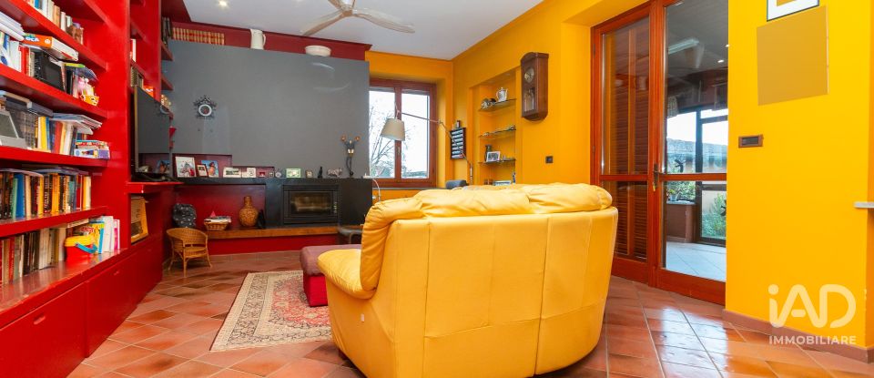 Casa indipendente 5 locali di 280 m² in Carignano (10041)