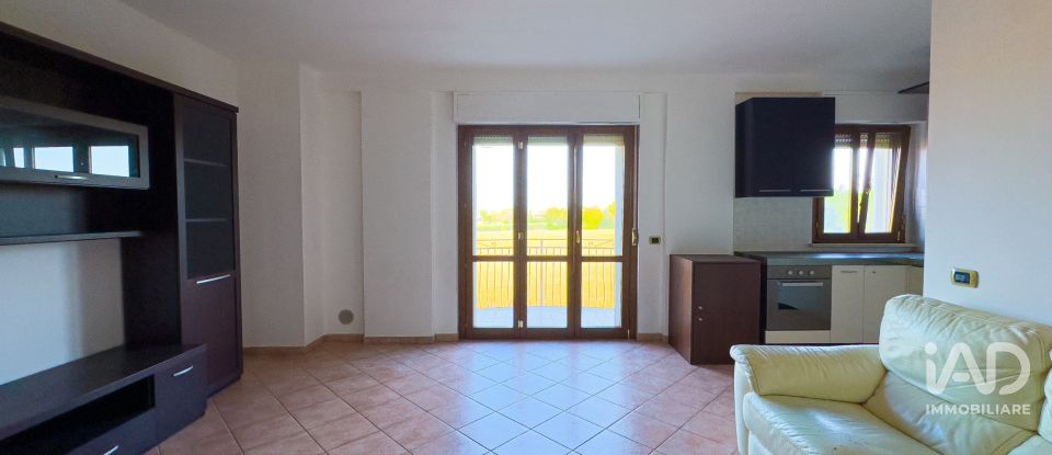 Trilocale di 95 m² a Bastia Umbra (06083)