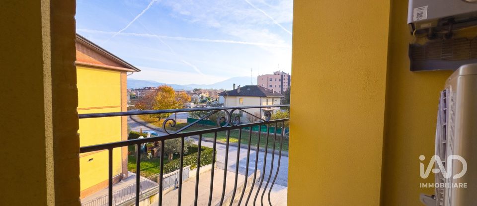 Trilocale di 95 m² a Bastia Umbra (06083)