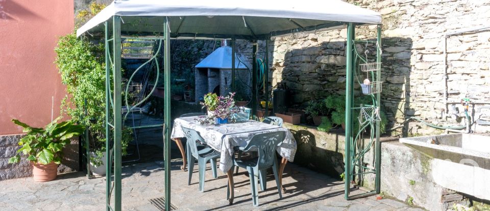 House 4 rooms of 143 m² in Chiavari (16043)