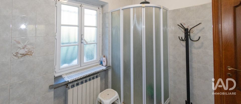 House 4 rooms of 143 m² in Chiavari (16043)