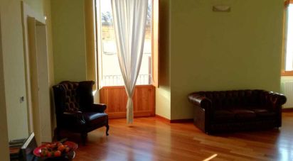 Costruzione di 266 m² in Silvi (64028)