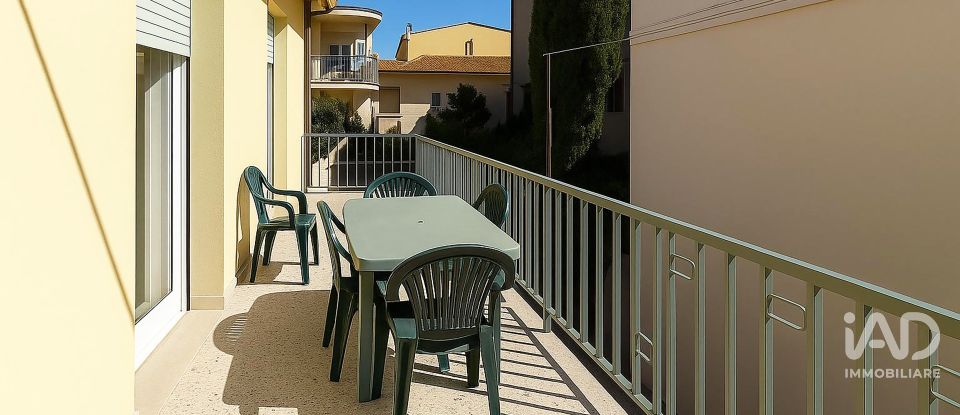 Rifugio 7 locali di 186 m² in Tortoreto (64018)