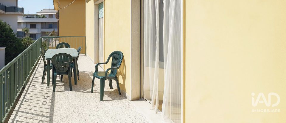 Rifugio 7 locali di 186 m² in Tortoreto (64018)