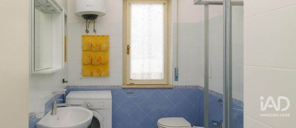 Rifugio 7 locali di 186 m² in Tortoreto (64018)