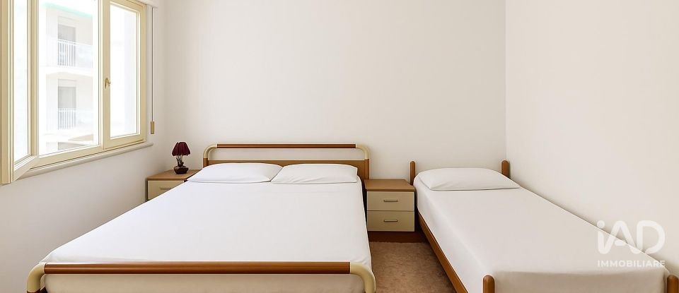 Rifugio 7 locali di 186 m² in Tortoreto (64018)