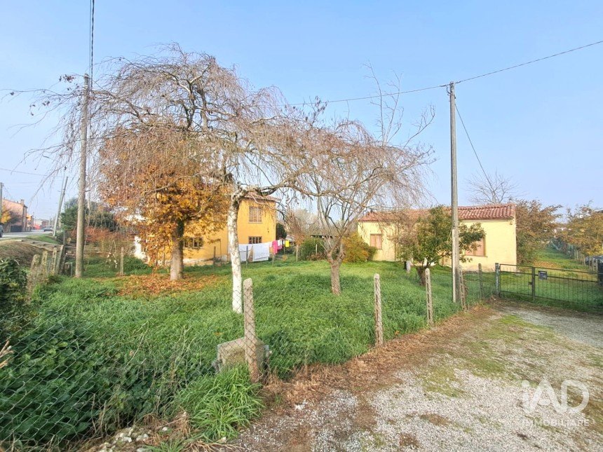 Casa indipendente / Villa 5 locali di 90 m² in Rovigo (45100)